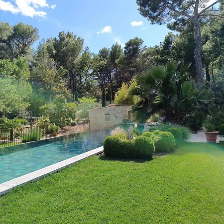 La Petite Perle, Balneo En Supplement, Le Clos Des Perles Tourtour