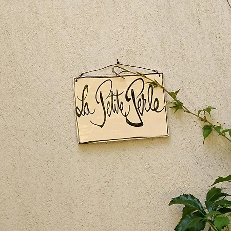 Les Petites Perles * Tourtour